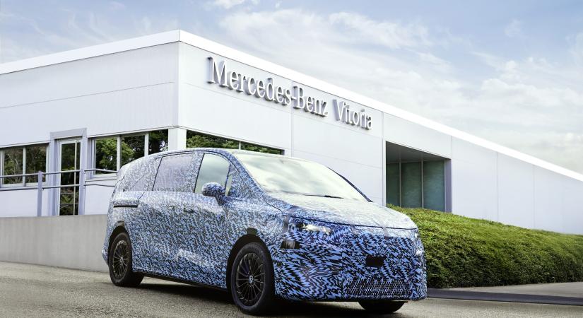 Már az előszériát gyártja új elektromos kisbuszából a Mercedes