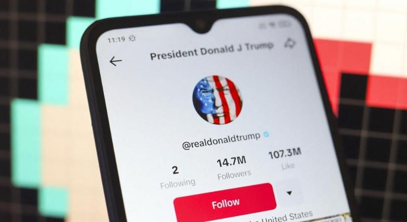 Rendeletbe foglalta Trump a TikTok amerikai üzemeltetését