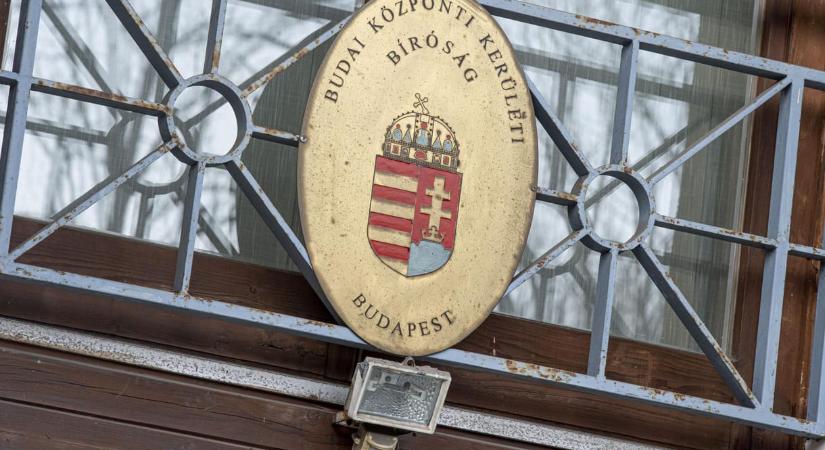 Felmentették a kamionost, aki halántékon és szíven szúrta ukrán kollégáját egy budapesti munkásszállón