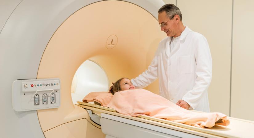 Fontos diagnosztikai eszközre gyűjt a gyermekgyógyászati klinika