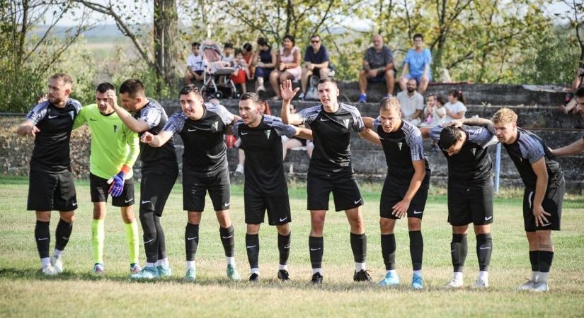 A Lokomotív SE–Váraszó és a Maklár II.–Istenmezeje mérkőzés kiemelkedik a sorból