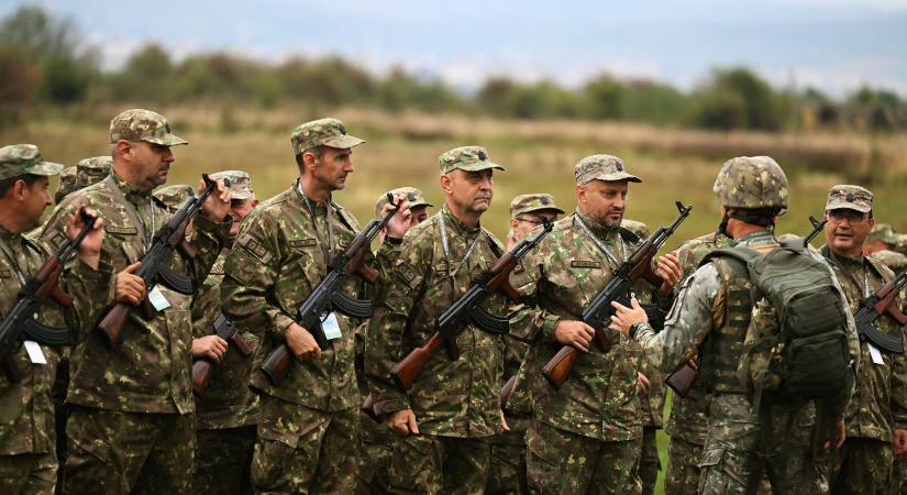 Egy rádiós esete a katonai behívóval: Ha nem rutinellenőrzés lenne, nem „kényeztettek” volna ennyire