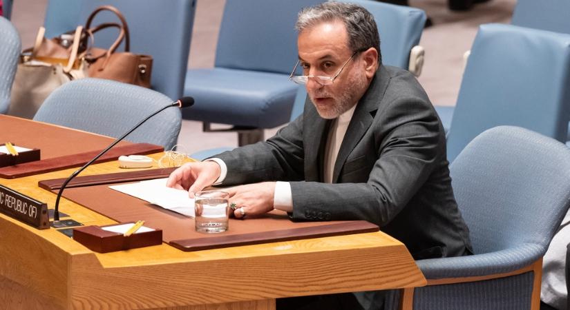 Irán semmisnek tekinti az atomegyezményt az ellene tett bármely „barátságtalan lépés" esetén