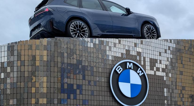 A BMW szerint soha nem fog eltűnni a belső égésű motor
