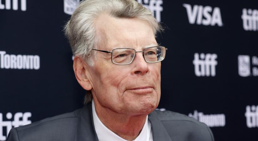 Stephen King ítéletet mondott a Fekete telefon 2. felett, ami szerinte nem olyan jó, mint az első, de ahogy regényeiben, úgy ebben is van egy nagy csavar