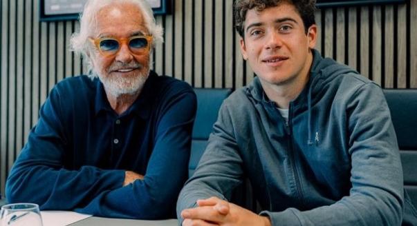 „Flavio sokkal erősebbé tett mentálisan” – Colapinto