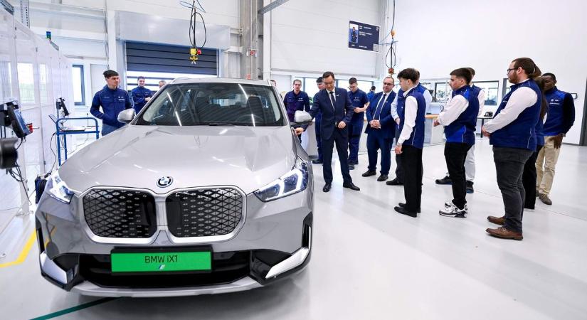 Orbán Viktor, a debreceni BMW-gyár átadásán: Aki Magyarországon beruház, biztosra veheti, hogy jól jár