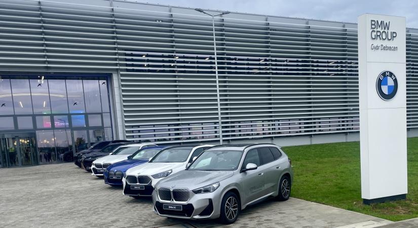 Történelmi pillanat: átadták a BMW debreceni gyárát, Orbán Viktor is beszédet mondott