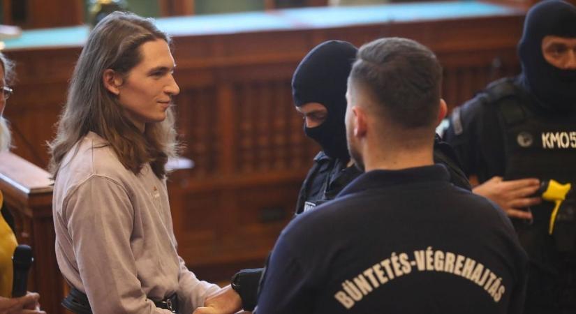 Ellenszegült a börtönben az antifa aktivista, majd a tárgyaláson elsírta magát
