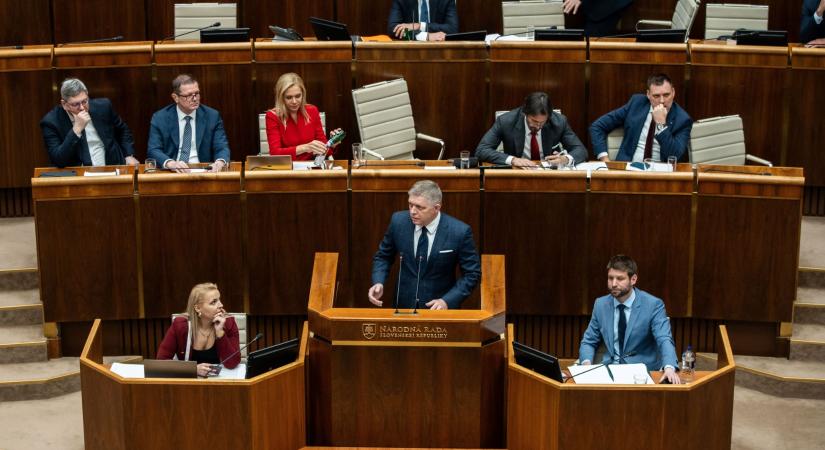 Ragadós a magyar példa – a szlovák parlament a férfi és a női nem kizárólagos létezését is rögzítő alkotmánymódosítást hagyott jóvá