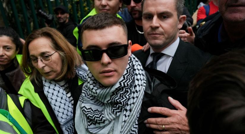 Nagy-Britannia nem süllyedhet mélyebbre: felmentették a terrorizmust támogató Kneecap egyik tagját