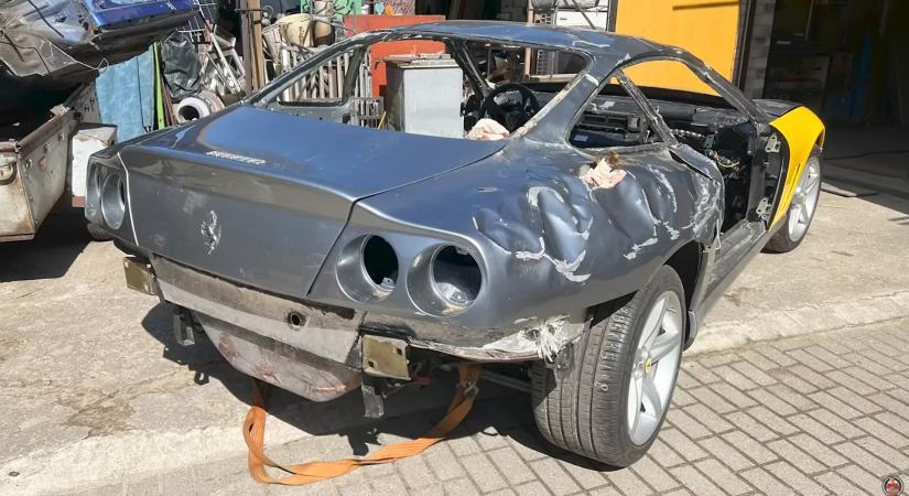 Ennyire roncs Ferrariból is lehet még tökéletes darab