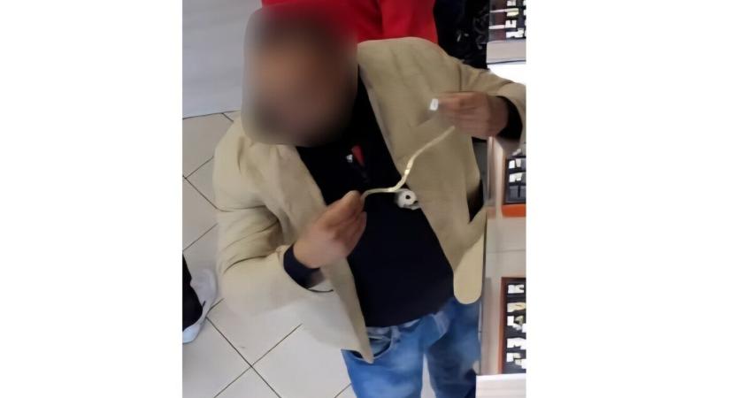 Dunaszerdahelyi ékszerüzletből szökött el a férfi a felpróbált arany nyaklánccal