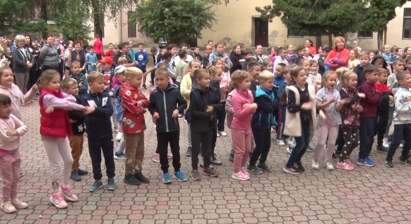 A zrínyis diákok is közösen sportoltak