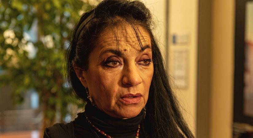 Sírásban törtek ki a stúdióban – Papadimitriu Athina lánya előtt vívja haláltusáját
