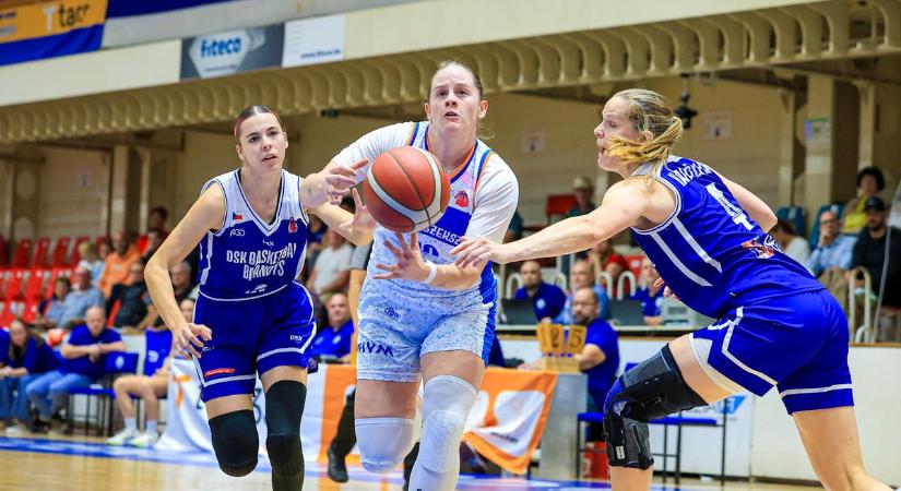 A KSC játékosai nem foglalkoznak a külső körülményekkel, a győzelem lebeg a szemük előtt
