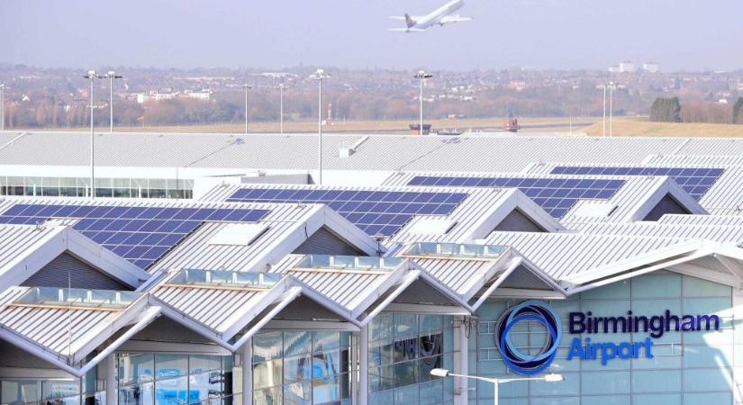 Birmingham repülőterén különleges segítője van az utasoknak