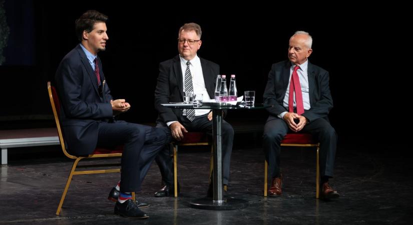 Hatvan év története a Szent Pantaleon kórház falai között