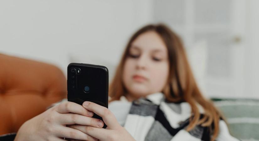 Miért marad el a válasz? A telefonos hallgatás titkai