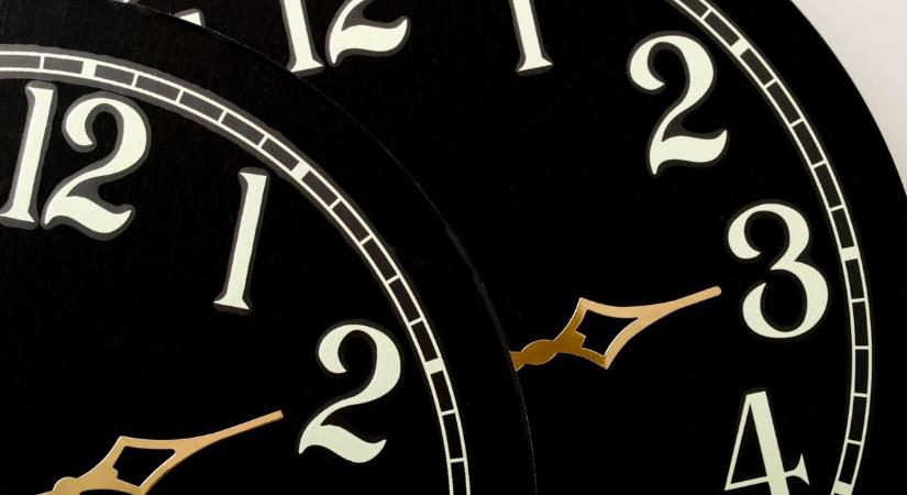 Óraátállítás: megszűnik vagy marad? Mutatjuk, mi vár ránk idén