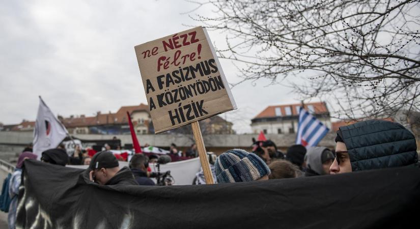 Orbán Viktor furcsa terrorlistája – Magyarországon nincsenek is olyan bejegyzett antifasiszta szervezetek, amilyenekről a kormányfő beszél