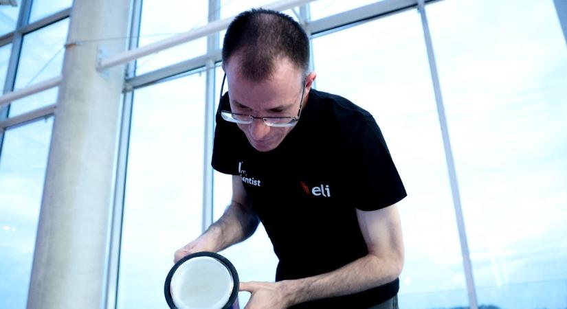 A gyerekszáj kendőzetlenül őszinte ítéletet mondott az ELI-ALPS Kutatók Éjszakája programjáról – galériával, videóval