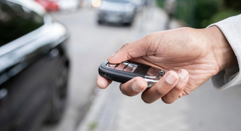 Ezt a 3 használt autót keresik legjobban a magyarok, kiszivárgott egy meglepő adat
