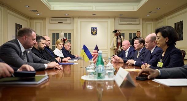 Zelenszkij az amerikai Kongresszus küldöttségével tárgyalt