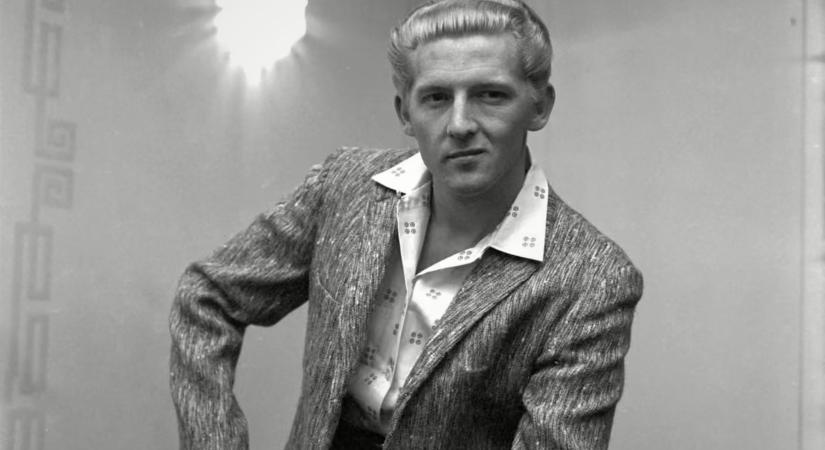 90 éves lenne a rock and roll "Ördöge": Jerry Lee Lewis, aki felgyújtotta a zongorát, és elvette unokatestvérét  videó