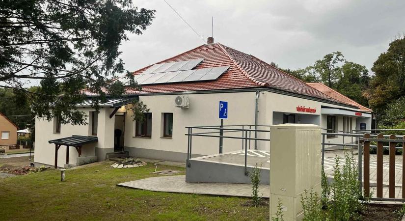 Orvoslakást avattak Szigligeten