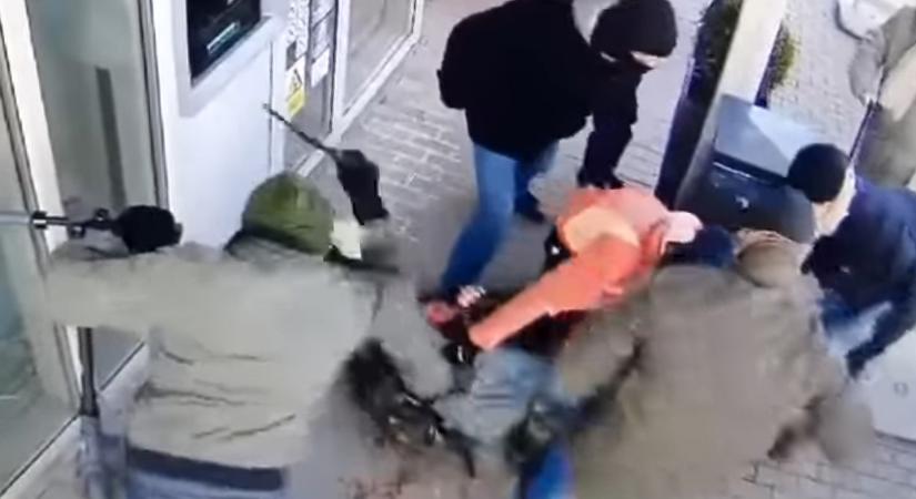 Öt évet kapott Németországban a Budapesten támadó antifa