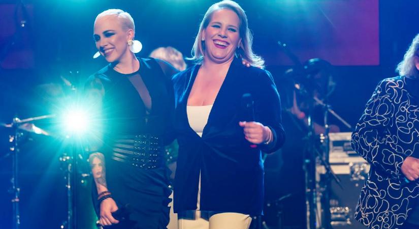 Tóth Gabi a nővére helyett a TV2 mellé állt – Könnyek között mondja el a Megasztárban, mit gondol a történtekről