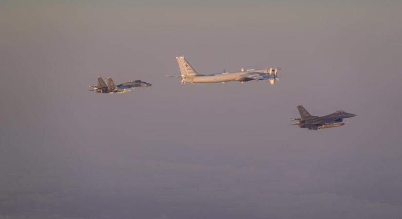 NATO: a szövetség a jövőben még nagyobb erővel fog fellépni a légtérsértések ellen