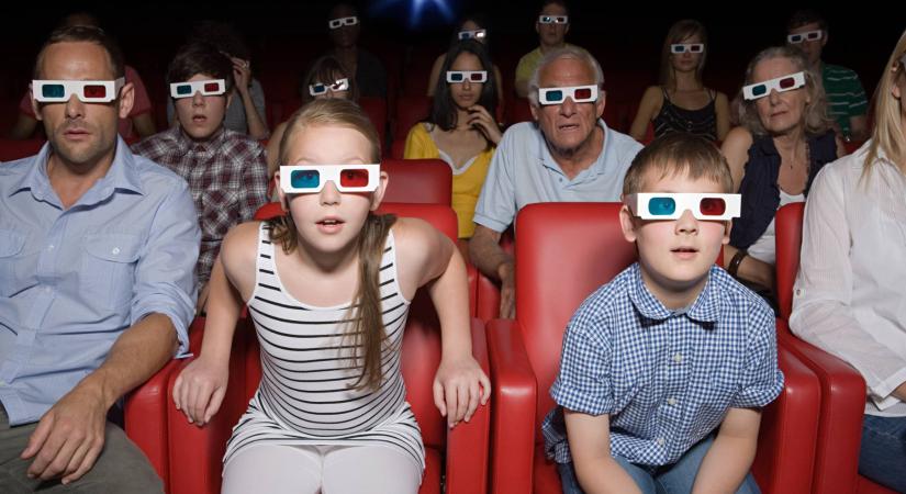 Rendőrt hívták a Cinema City Arénába, mert hangosak voltak a nézők