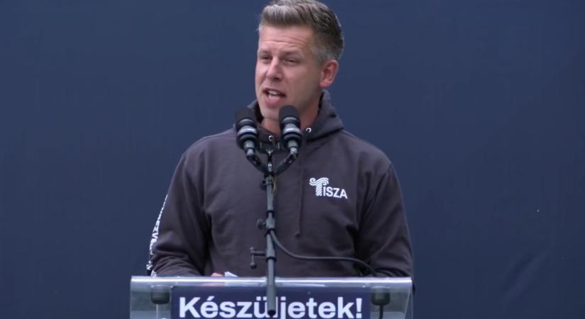 Magyar Péter elhalasztja jelöltjei bemutatását