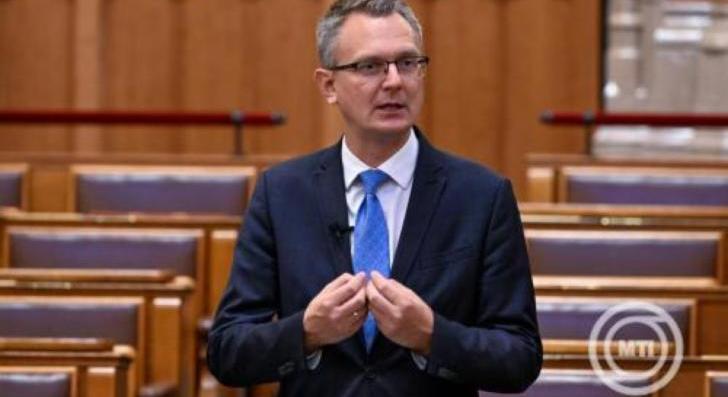 Rétvári Bence: a Szőlő utcai álhírbotrány ügyében mi keltette fel a hatóságok gyanúját