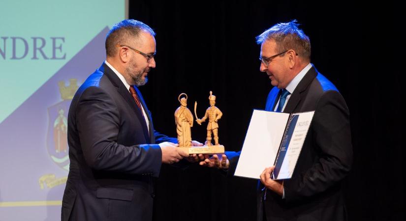 Bács-Kiskun 35 kiemelkedő polgára kapott elismerést a mélykúti ünnepi díjátadón – fotók