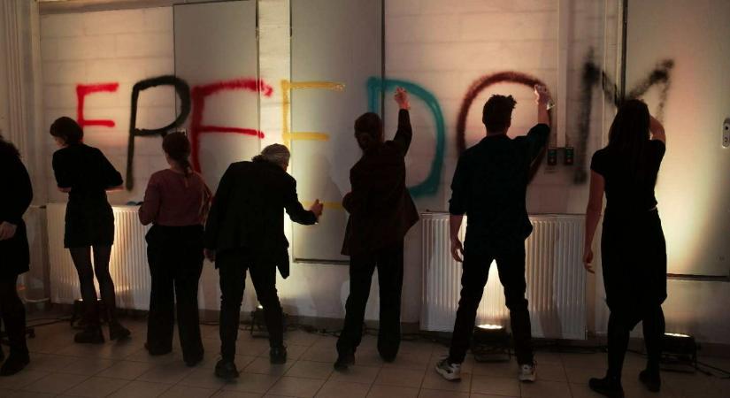 Beköltözött a Freeszfe a fővárostól kapott Szabolcs utcai épületbe