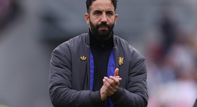 A Manchester United edzője azt mondja, soha nem aggódik az állása miatt