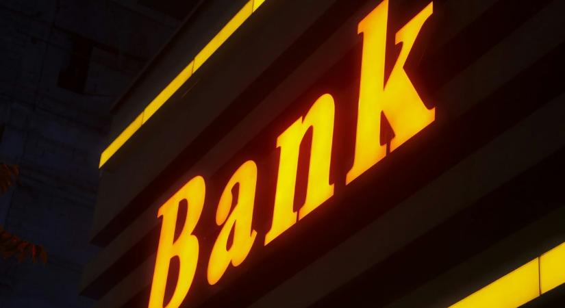 Éjfélkor leáll a hazai nagybank, eddig nem lesznek elérhetők a szolgáltatásaik