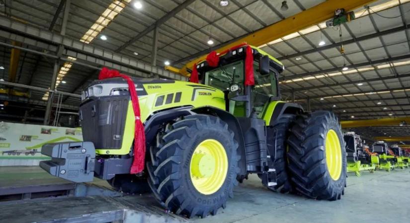 400 LE-s hibrid traktor és csúcskombájn a Zoomliontól VIDEÓ