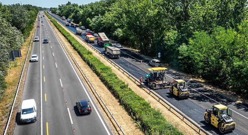 Figyelem autósok: lezárták a forgalmas autópályát ezen a szakaszon, hosszabb lehet az út Budapest felé