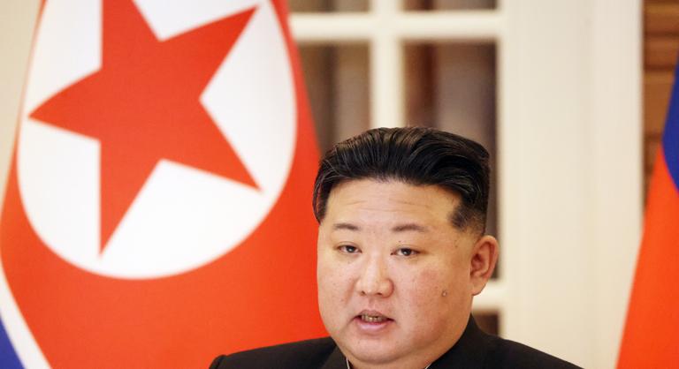 Kim Dzsongun parancsot adott az atomfegyverek fejlesztésére