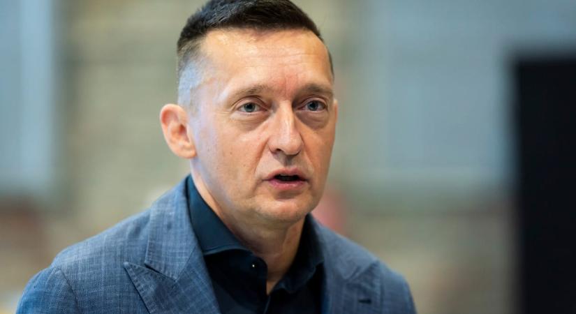 Rogán: A Tiszára behúzott iksz nem nekünk lesz sárga lap, hanem a polgároknak fog nagyon sokba kerülni