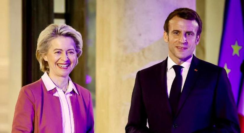 Áll a bál: valami nincs rendben Ursula von der Leyen magyarázkodásával