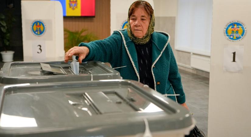 Sorsdöntő választásokat tartanak ma Moldovában
