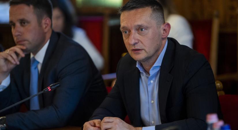Rogán Antal elborzadva nézte az ellenzéket