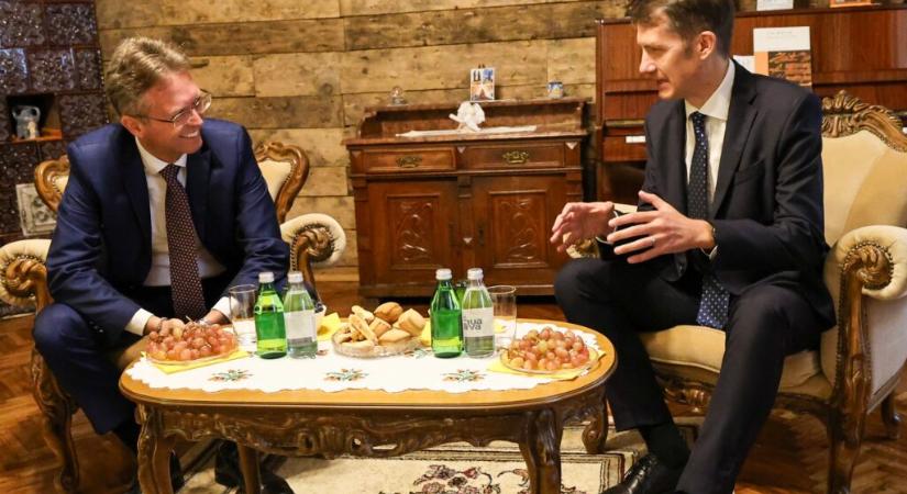 „Erős és büszke nemzet a magyar”