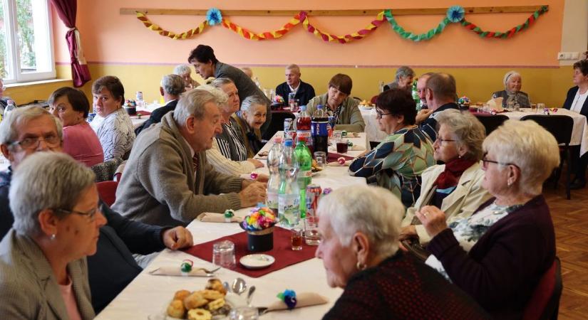 Kondó időseit méltatta Demeter Zoltán