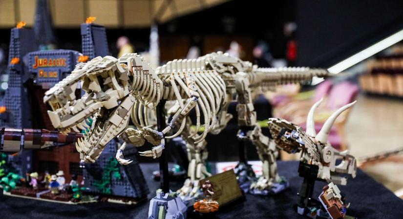 A Lego trendi! 2 tonna Lego járt Szombathelyen - fotók